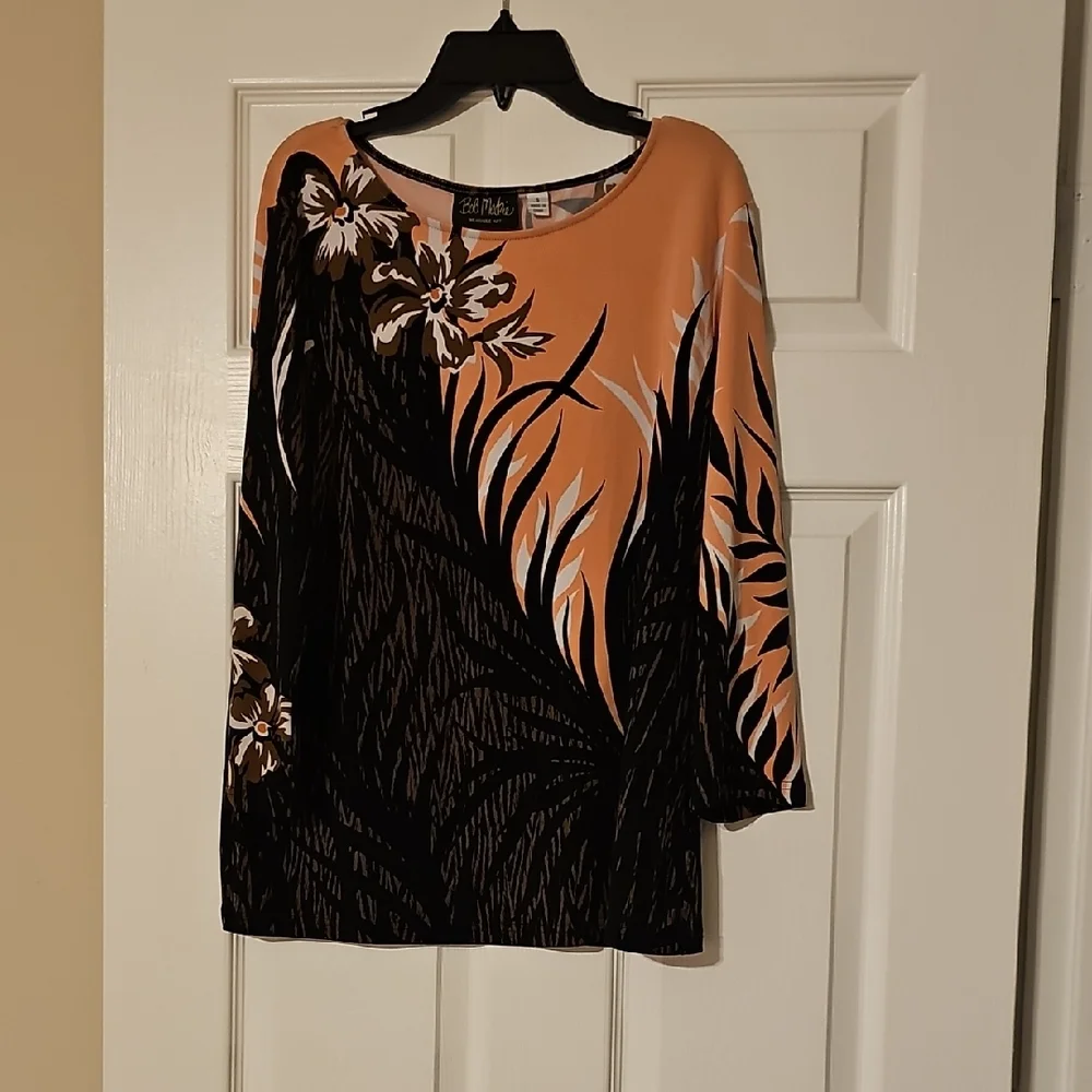 Bob Mackie Peach and Black Floral Tunic - Picture 1 of 4